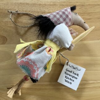 Norwegian Kitchen Witch #18